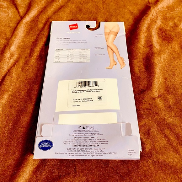 Hanes premium Silky Sheer Lace Thigh Highs. Color Nude, size Medium. NWT - Picture 3 of 11